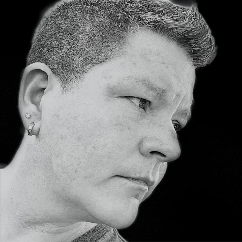 Meet your Posher, Heidi a